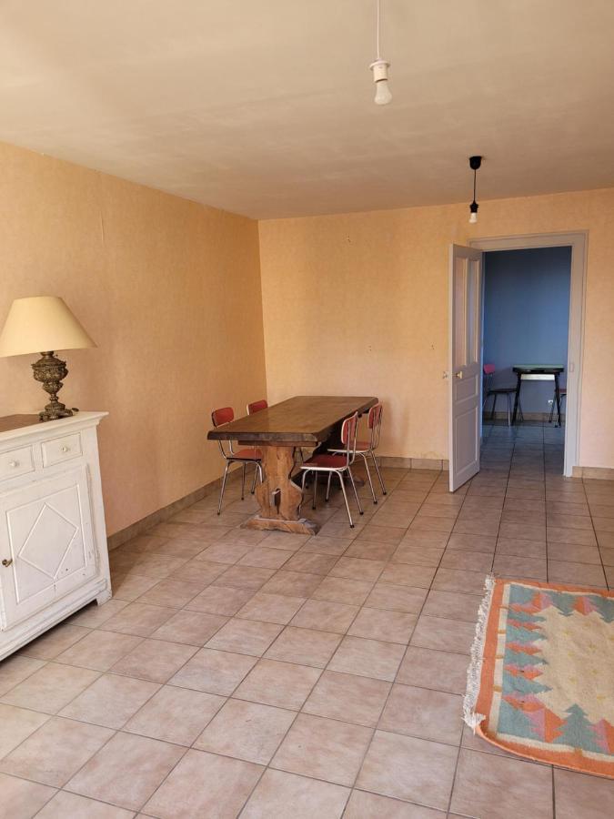 Petite Maison A Salbris Exterior foto