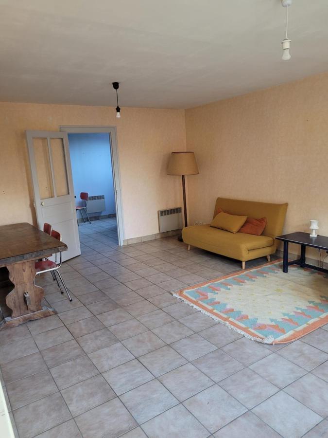 Petite Maison A Salbris Exterior foto