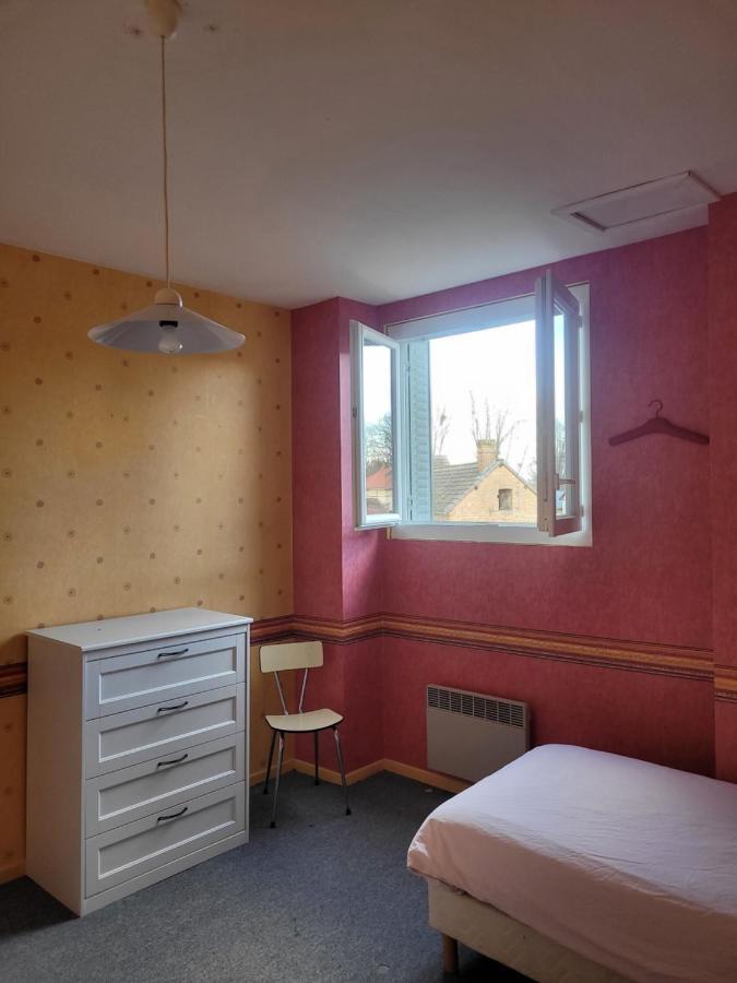 Petite Maison A Salbris Exterior foto