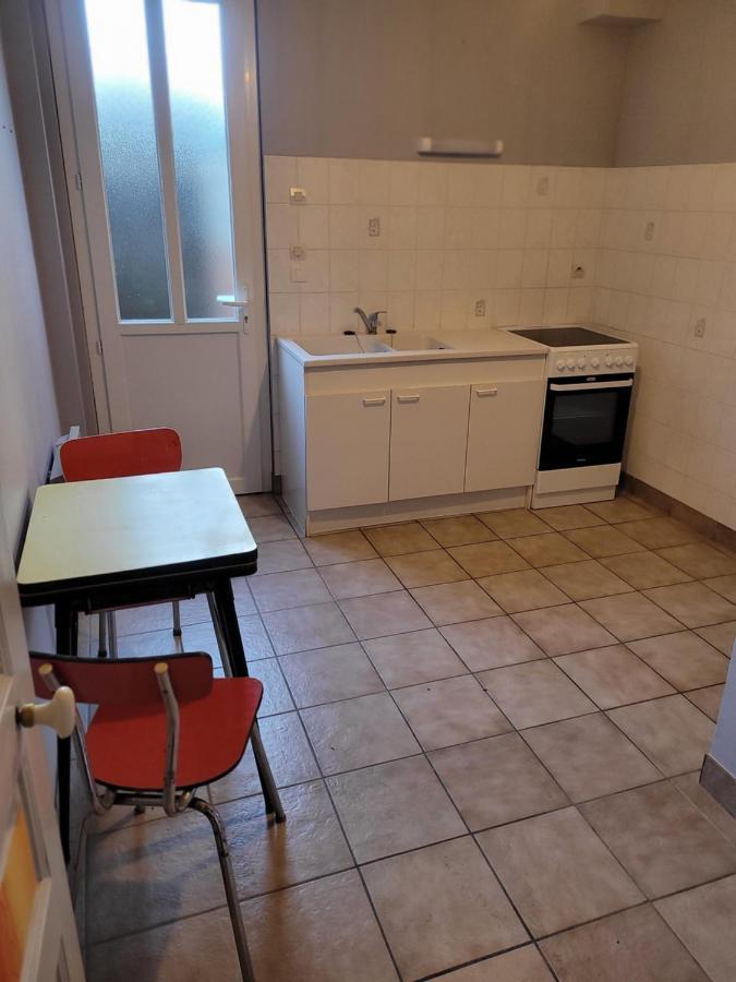 Petite Maison A Salbris Exterior foto